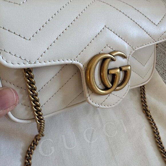 Authentic Gucci GG Marmont Flap Bag Matelasse Leather Super Mini - Picture 2 of 11